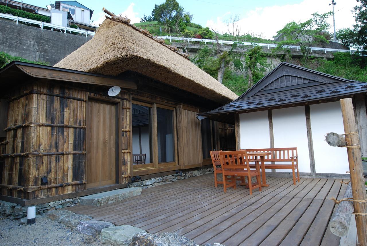 Вилла Tougenkyo Iya No Yamazato Wakabayashi Экстерьер фото